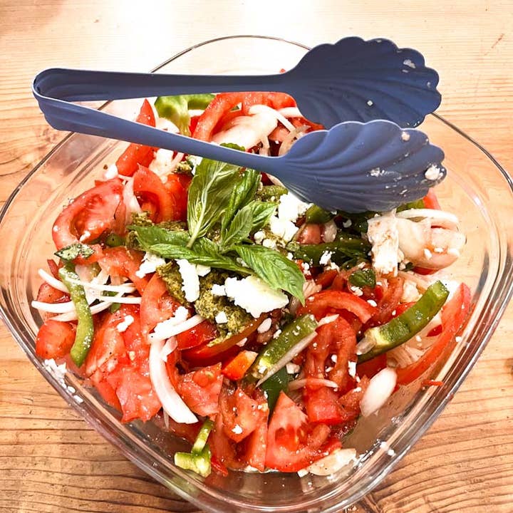 Clémentine Boutique - Wholesale Kitchen Tong - Scalloped Serving Tongs in Stainless Steel9