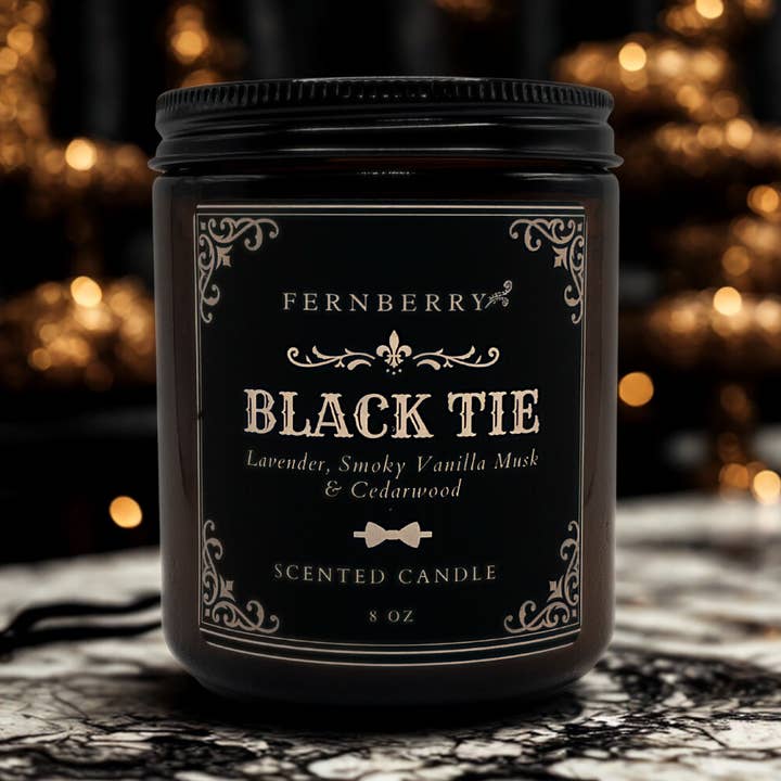 Schwarze Krawatte | 8 oz Holzdochtkerze | Valentinstag für den Großhandel von Fernberry