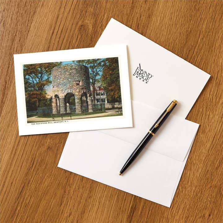 Found Image Press - Vendita all'ingrosso Set di cartoleria/cancelleria - Biglietto d'auguri RI-281 Antica Torre Vichinga, Newport