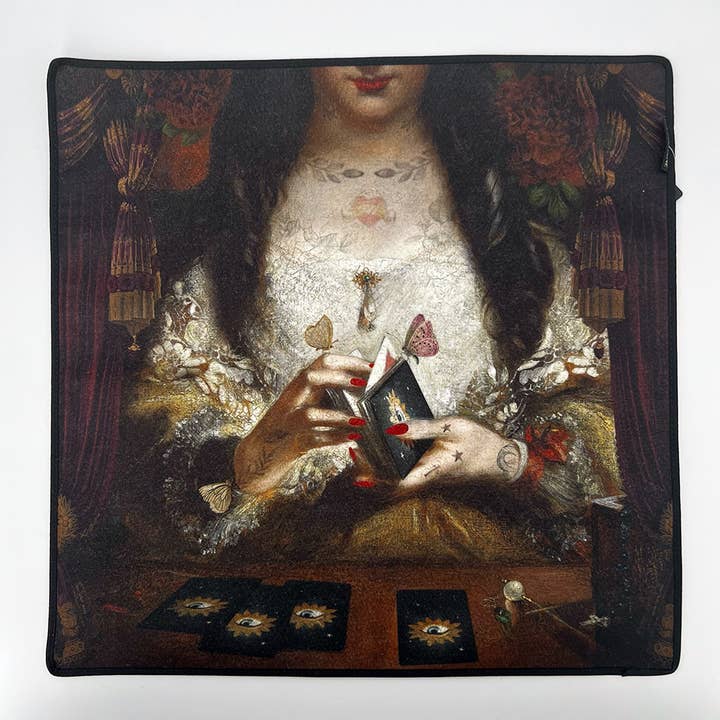 Voglio Bene - Wholesale Map - THE FORTUNE-TELLER DRAW MAT
