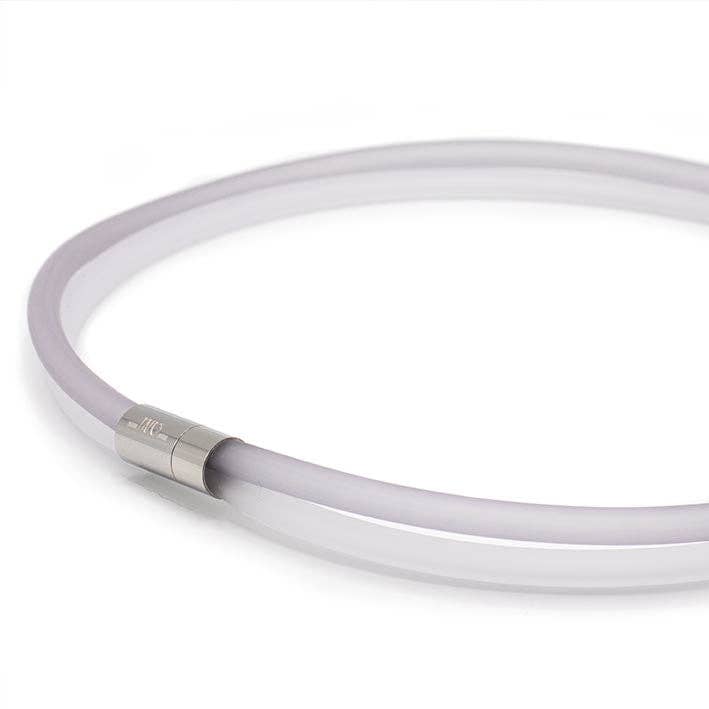 Chaîne en caoutchouc à 2 lignes, gris clair/blanc pour la vente par FATES, style with a story