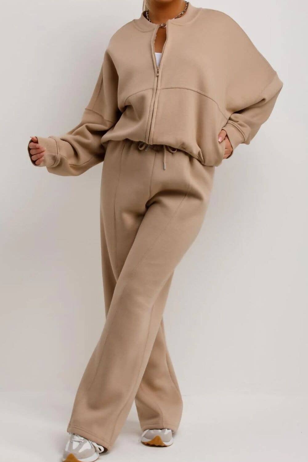 justyouroutfit - Wholesale Lounge Set - Women's - BOMBER SWEATSHIRT WITH STRAIGHT-LEG JOGGER7