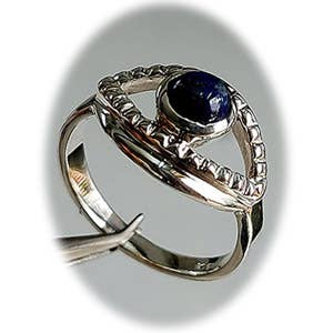 Anello Sterling Warding the Evil Eye - Lapislazzuli per la vendita all'ingrosso da parte di Crystal Earth Sterling