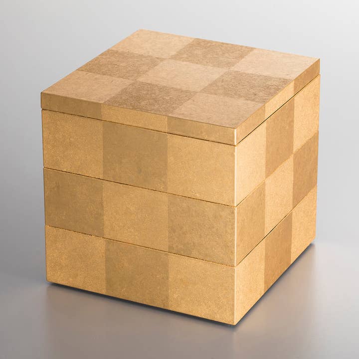 Ichimatsu Three-Tiered Box (Gold) for wholesale by Amanogawa