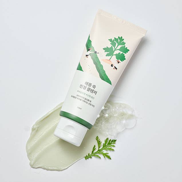 Exod International - Wholesale Facial Cleanser - Round Lab Mugwort Calming Cleanser 150ml