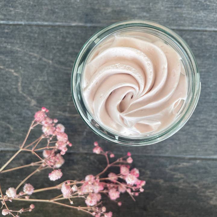 Crème de karité naturelle à l'argile rose 45g pour la vente par seifenwaren.de