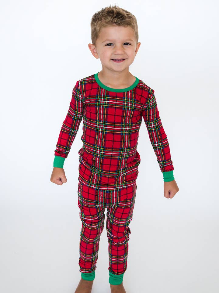 Rojo Conjunto de pijama de manga larga para niños SoftSnooze™ de viscosa de bambú en cuadros rojos Nicholas de venta al por mayor en Faire0