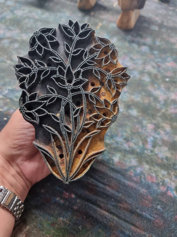 Paper Mirchi - Wholesale Everyday Greeting Card - Hand Block Printed Greeting Card - Champaca Lilac5