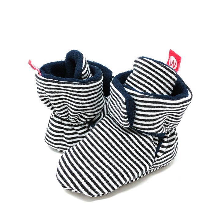 Wrapables.com - Wholesale Booties - Baby - Wrapables Fleece Baby Booties with Anti-Skid Bottoms21