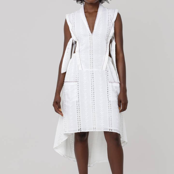 Seya Shifli Dress and other Purchase Wholesale piatti commestibili. Free Returns & Net 60 Terms on Faire trending on Faire.