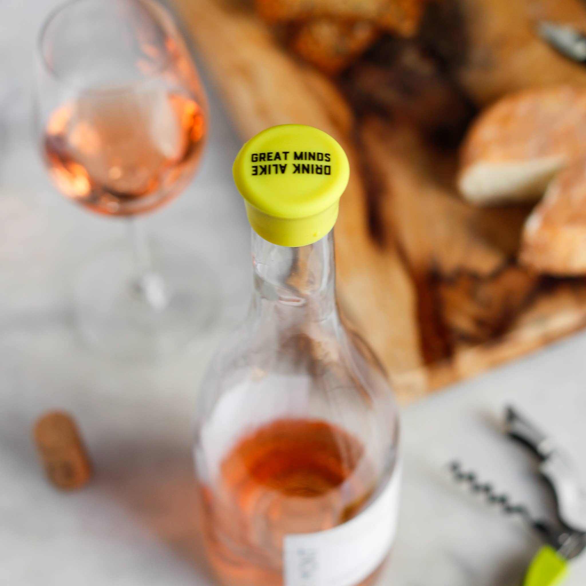 CapaBunga® - Wholesale Wine Stopper - Wine Cap Counter Display Unit | Newest Designs8