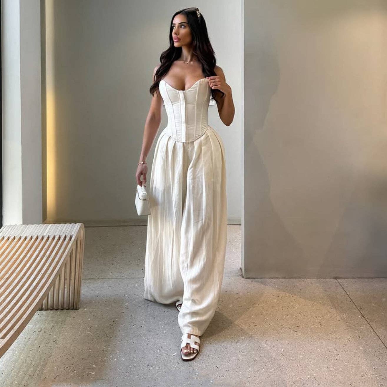 White Elegant Corset Tank Flattering Fit Global Style for wholesale on Faire2