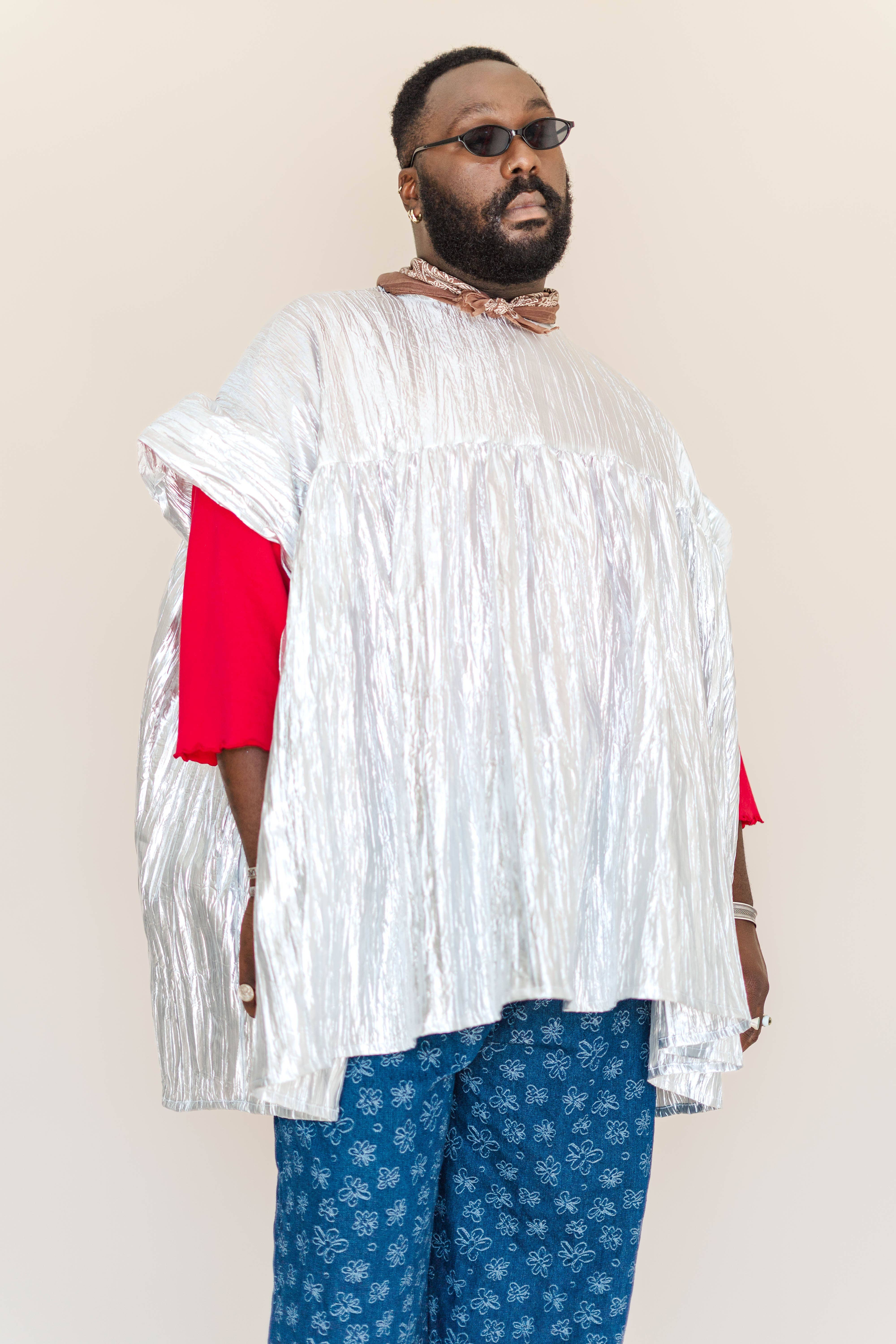 Nettle Studios - Wholesale Sweatshirt - Unisex - Size Inclusive Plus Size Gender Neutral Red Sweatshirt Tee17