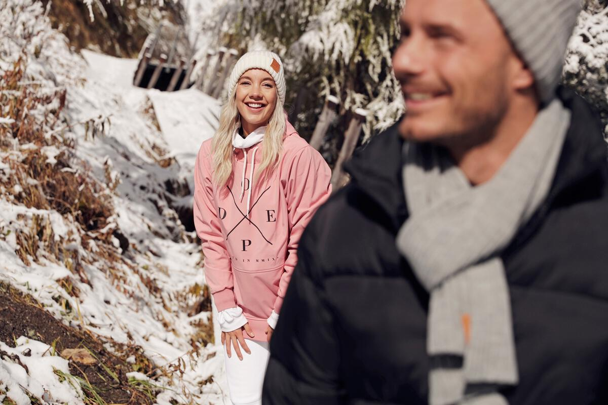 Amsterdam Heritage Leather Belts, Bags, Jackets & Apparel - Wholesale Beanie - Unisex - Melle l Plush Ribbed Beanie With wide Rollover - Off White2