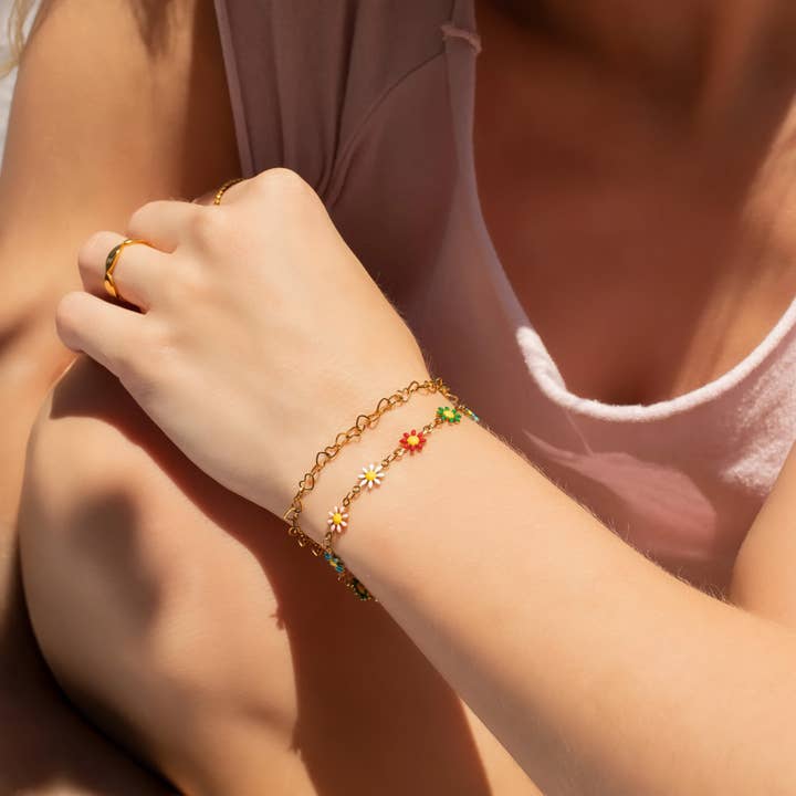 WJW - Wholesale Link & Chain Bracelet - 18K Gold PVD Stainless Steel Linked Heart Chain Bracelet10