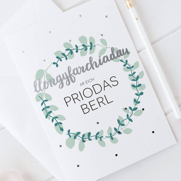 Pearl Wedding Anniversary Card 'ar eich Priodas Berl' for wholesale by Draenog
