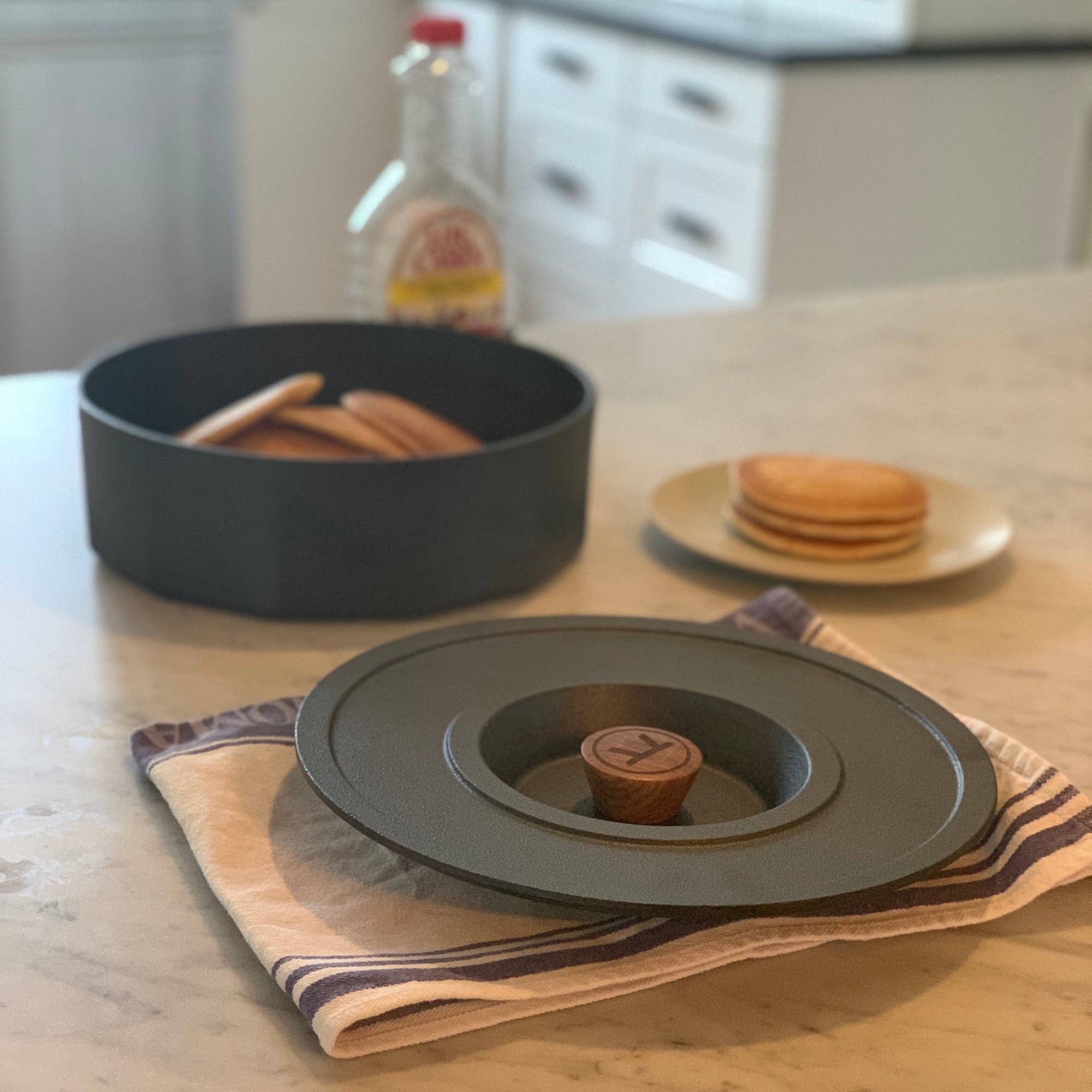 Fox Run Brands - Wholesale Kitchen Tool/Gadget - Outset Cast Iron Multi-Purpose Pot, Tortilla Warmer, 3 Quart5