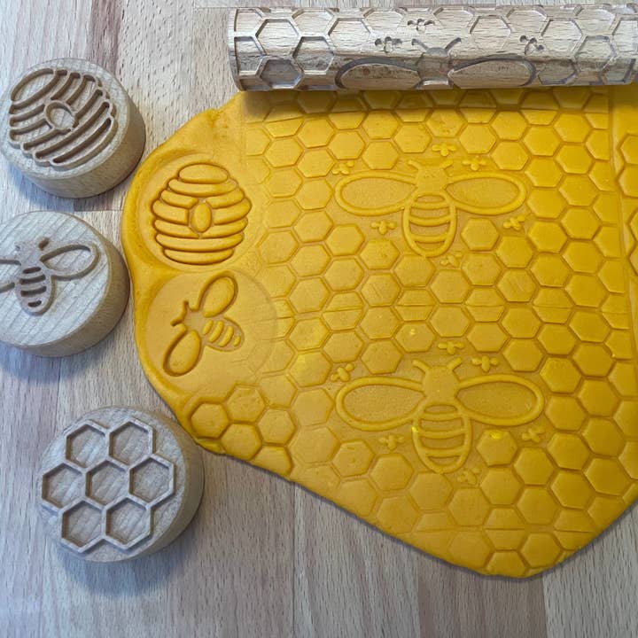 Full Bee Set for wholesale by Little Munchkins Playdough