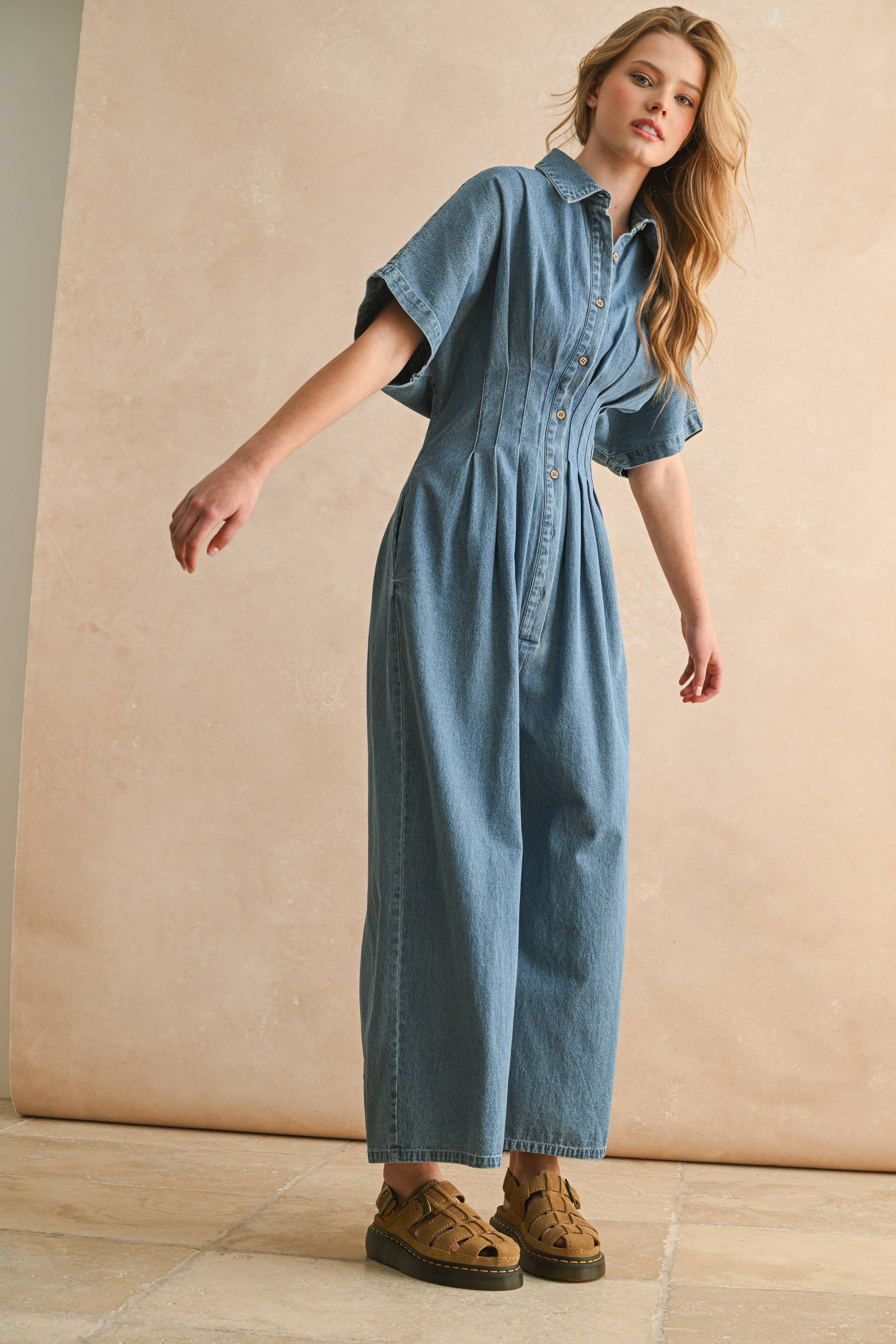 JU5542   CHAMBRAY DENIM BUTTON DOWN JUMPSUIT for wholesale on Faire1