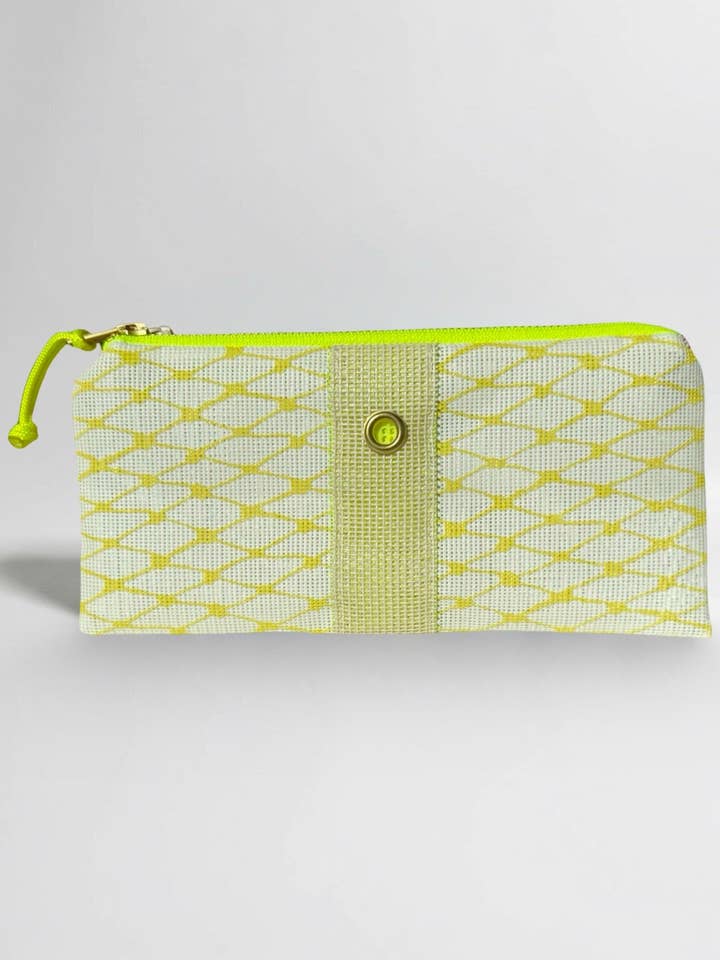 Mini Pochette Chartreuse pour la vente par Alaina Marie