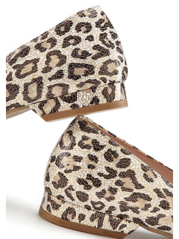 LASCANA Women's Leopard Cheetah Print Loafers for wholesale on Faire