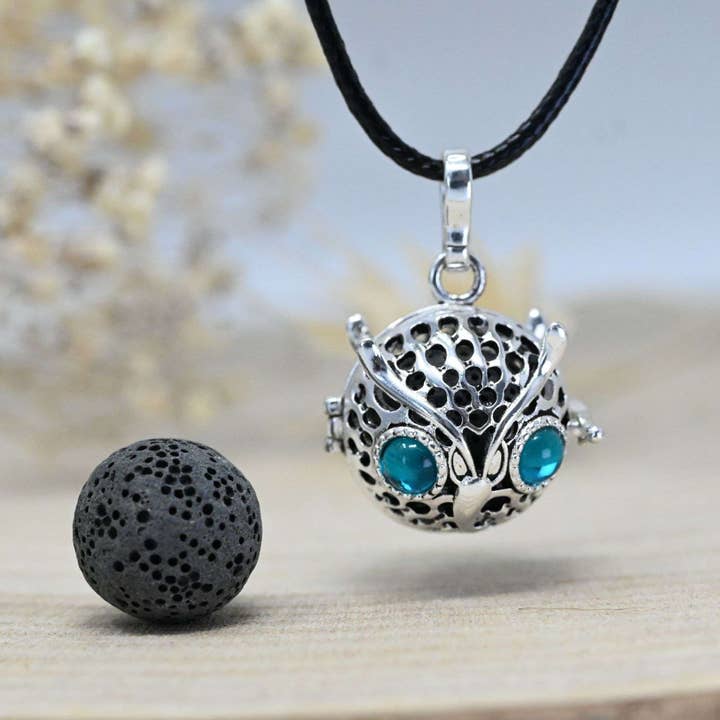 COLLIER DIFFUSEUR AROMATHÉRAPIE - ALBA **DESTOCK** für den Großhandel von Irréversible