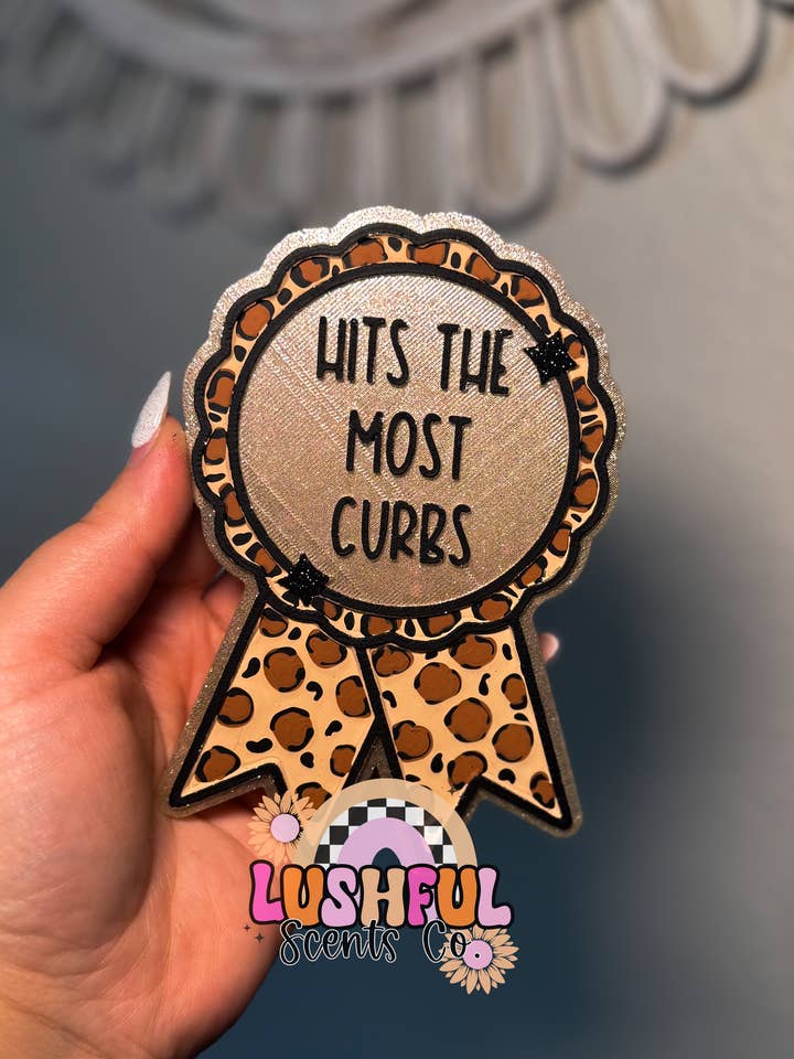 Sac surprise aléatoire de 25 articles frais pour la vente par Lushful Scents Co.