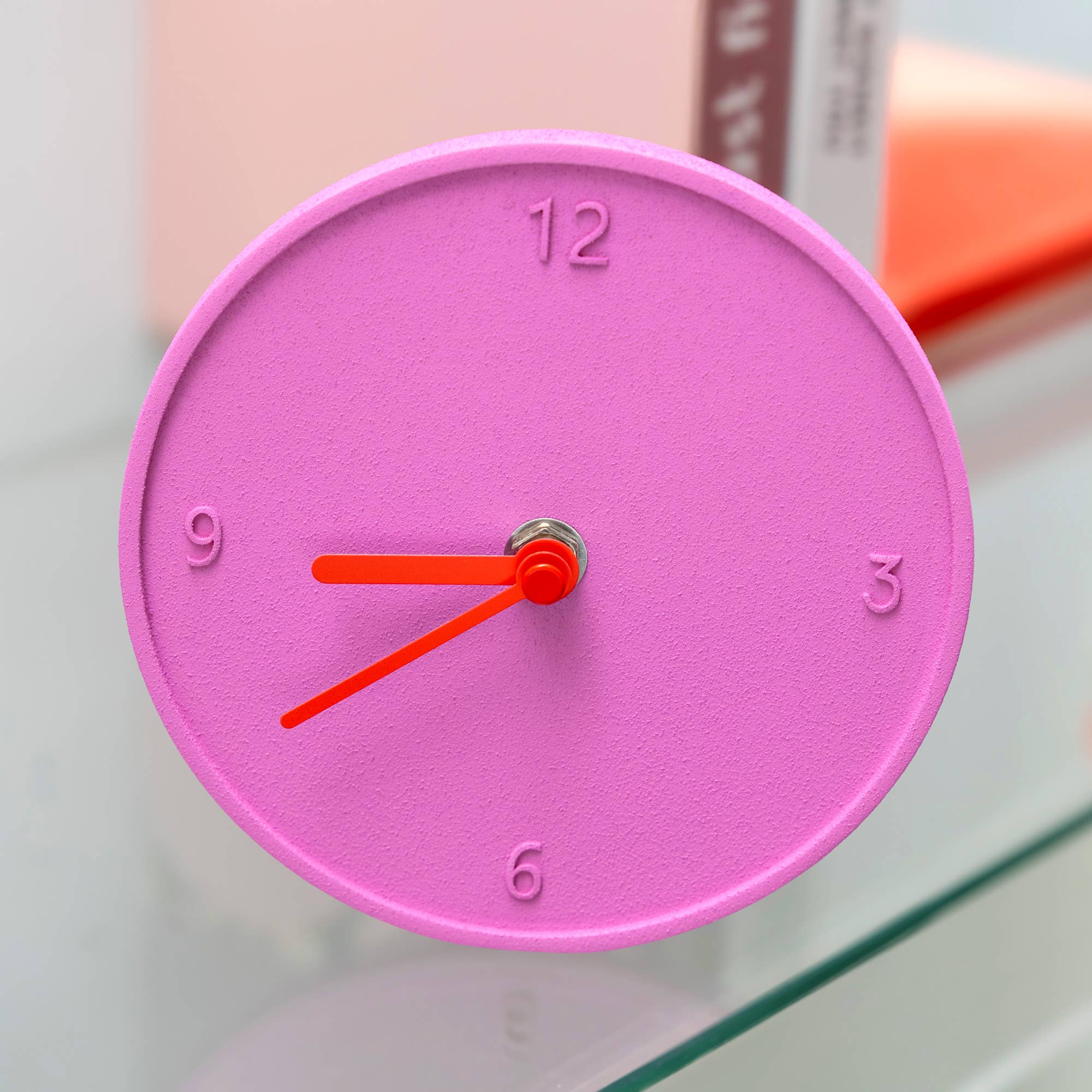 Helio Ferretti - Wholesale Desk Clock - PINK RAW ROUND CLOCK HF