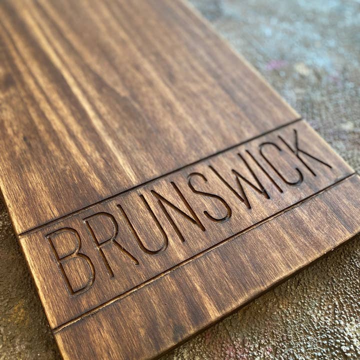 Op maat gegraveerde houten peddels van 36 „x 11", kaasplank voor wholesale door Grace Graffiti