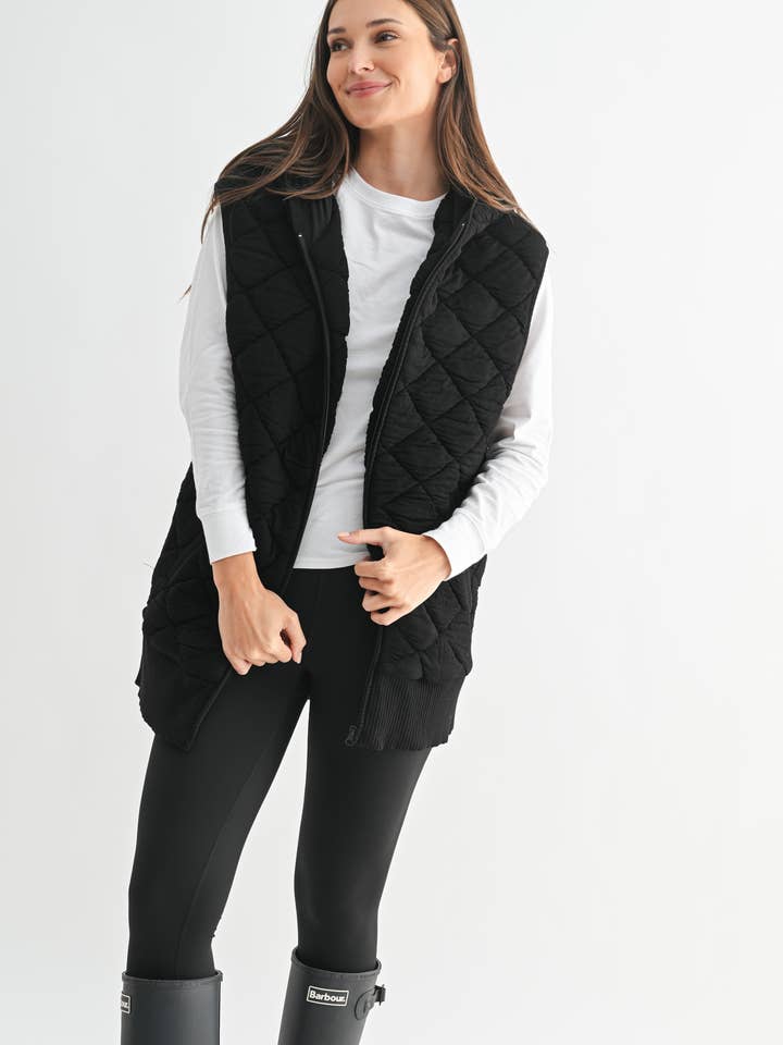Mono B - Wholesale Outerwear Vest - Women's - Oversized Quilted Fleece Vest with Hood8