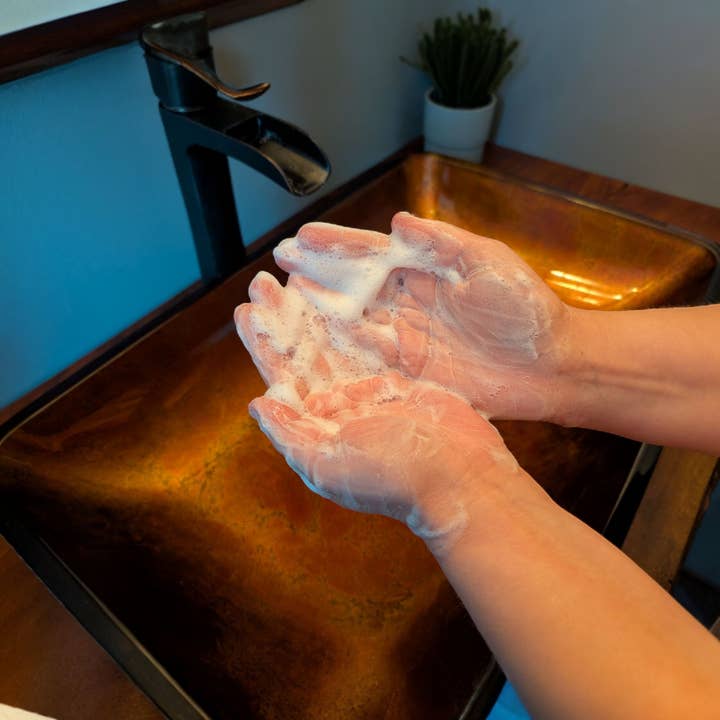 FNT Homestead - Wholesale Hand Soap/Wash - Vanilla Pod and Tonka Foaming Hand Soap4