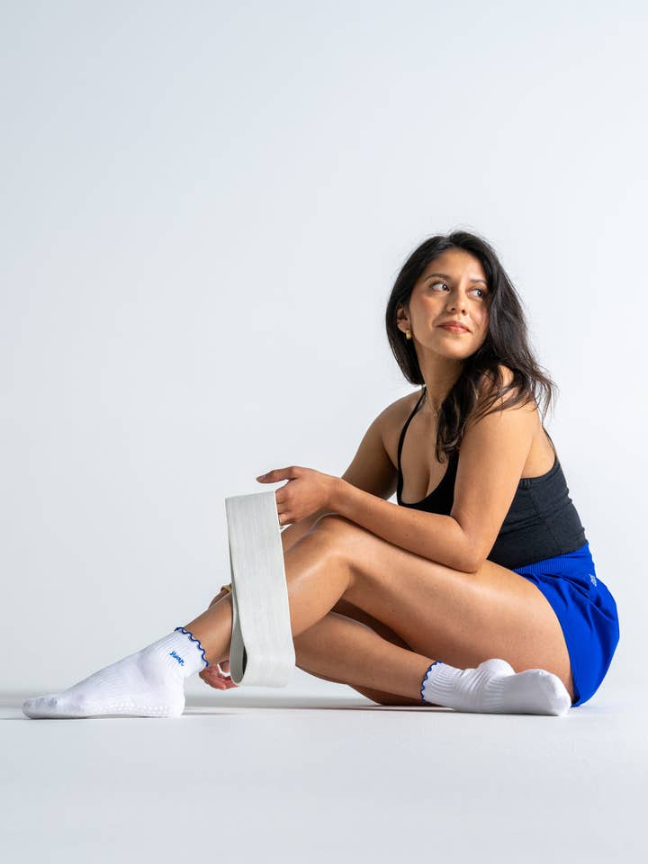 Reformer Loops - Wholesale Socks - Women's - Ruffle Socks - Swan5