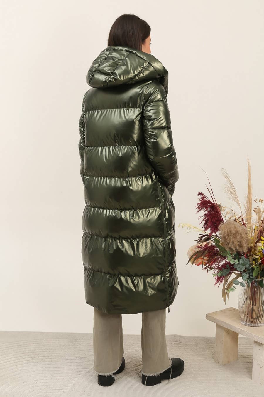 Attrait Paris - Wholesale Puffer Jacket - Women's - Extra long puffer jacket with metallic hood20