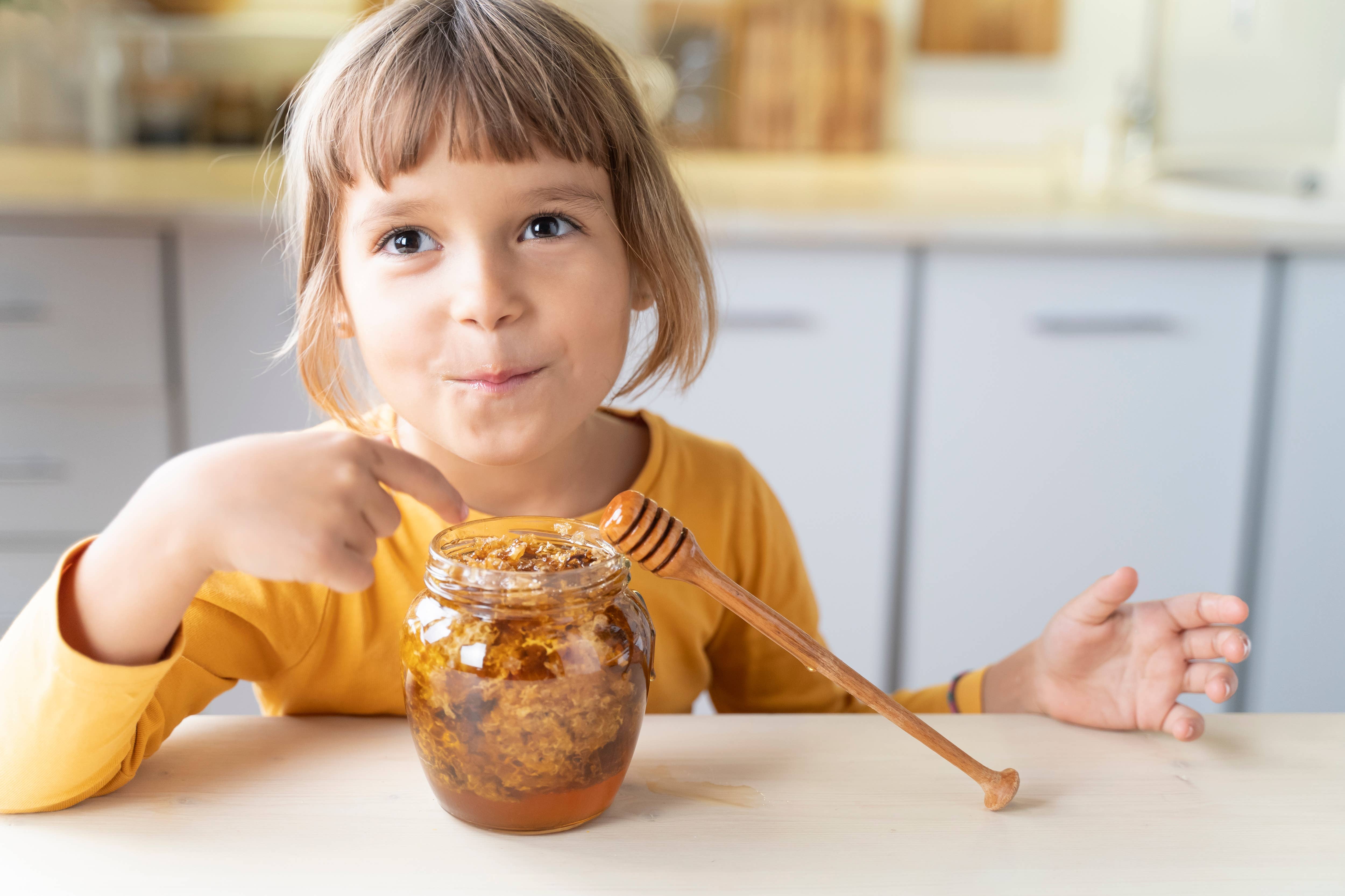 Australia's Manuka - Wholesale Honey - Fine Honey Coastal Heath 340g & 500g Squeeze Bottles3