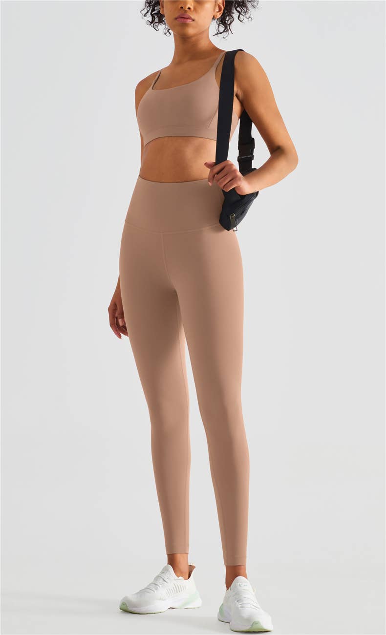 91thelabel – Leggings de desporto/casuais - Mulher por atacado – Legging de cintura alta Victory com modelagem em tecido Lycra®10