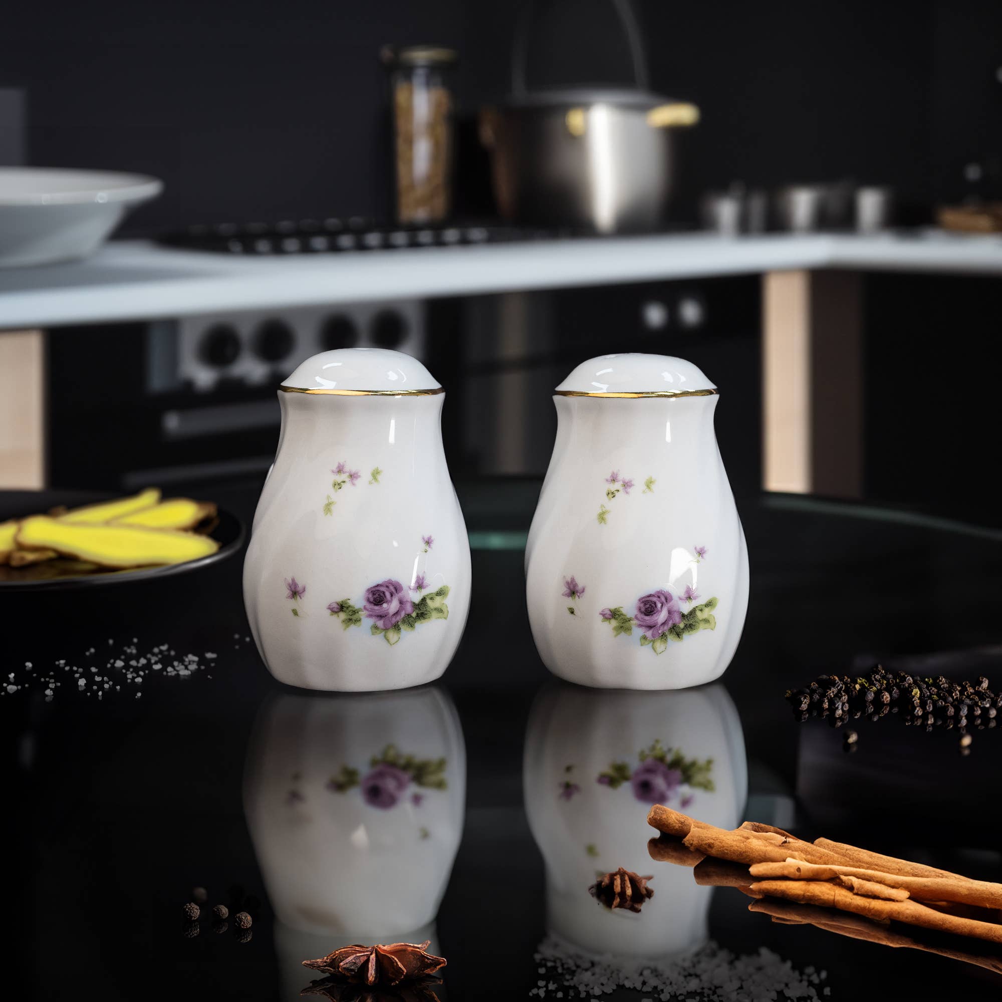 Lynns - Wholesale Salt & Pepper Shaker Set - *Floral Porcelain Salt & Pepper Set, Elegant Vintage10