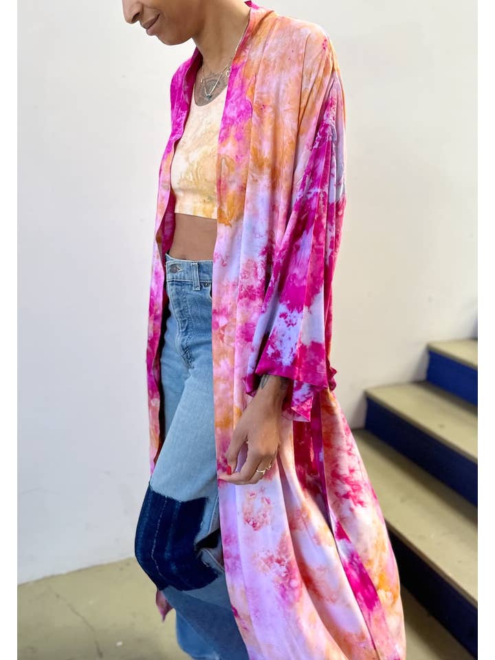 Mira Blackman – Großhandel Bademantel – Damen – Kimono-inspirierter Traum-Morgenmantel4