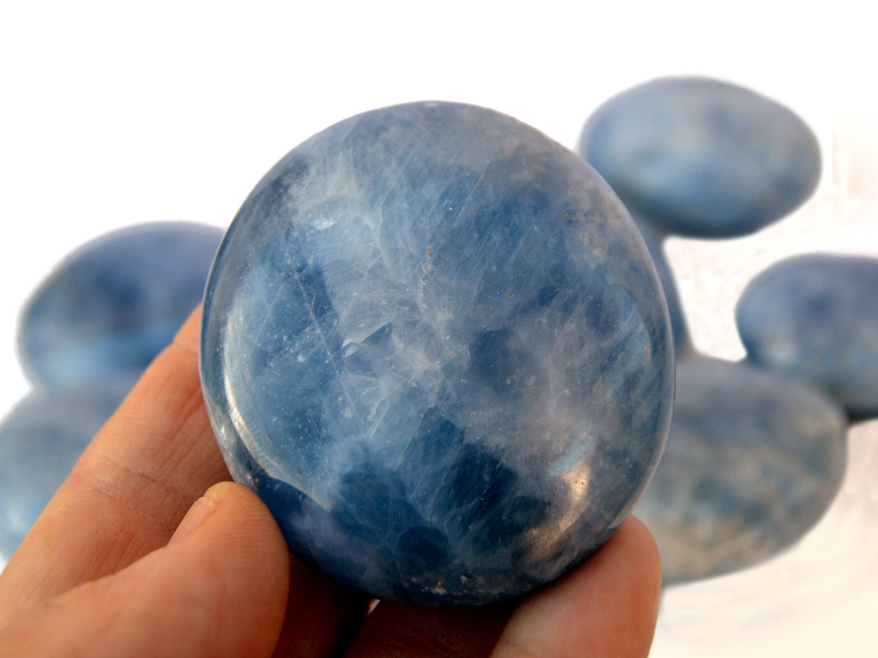 Kaia & Crystals - Wholesale Spiritual Stone/Crystal - Blue Calcite Palm Stone (9-12 Pcs) -  (55mm - 70mm) 1 kg Lot1