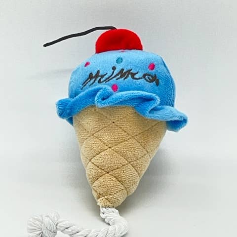 Jouet en peluche Ice Cream Bluez Vanilla pour chats/chiens pour la vente par Toys N Treats Box