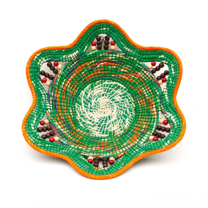 FOREST SUNSET - HANDMADE CHAMBIRA PALM FIBER BASKET - WOVEN BY ARTISAN FROM PERUVIAN AMAZON for wholesale by Amazon Ecology