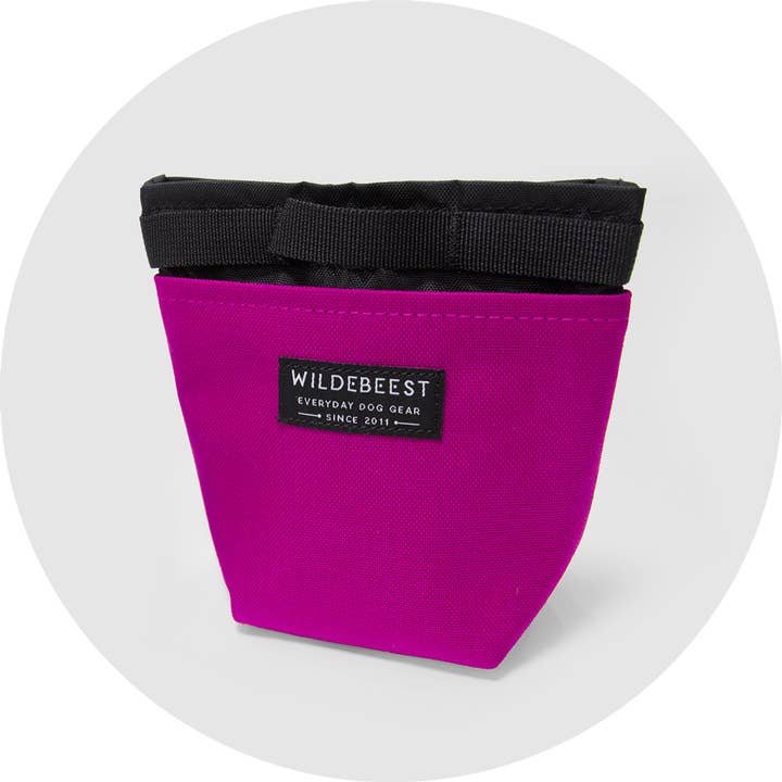 Wildebeest - Wholesale Pet Treat Bag - Dog - Alamo Magnetic Dog Treat Pouch1