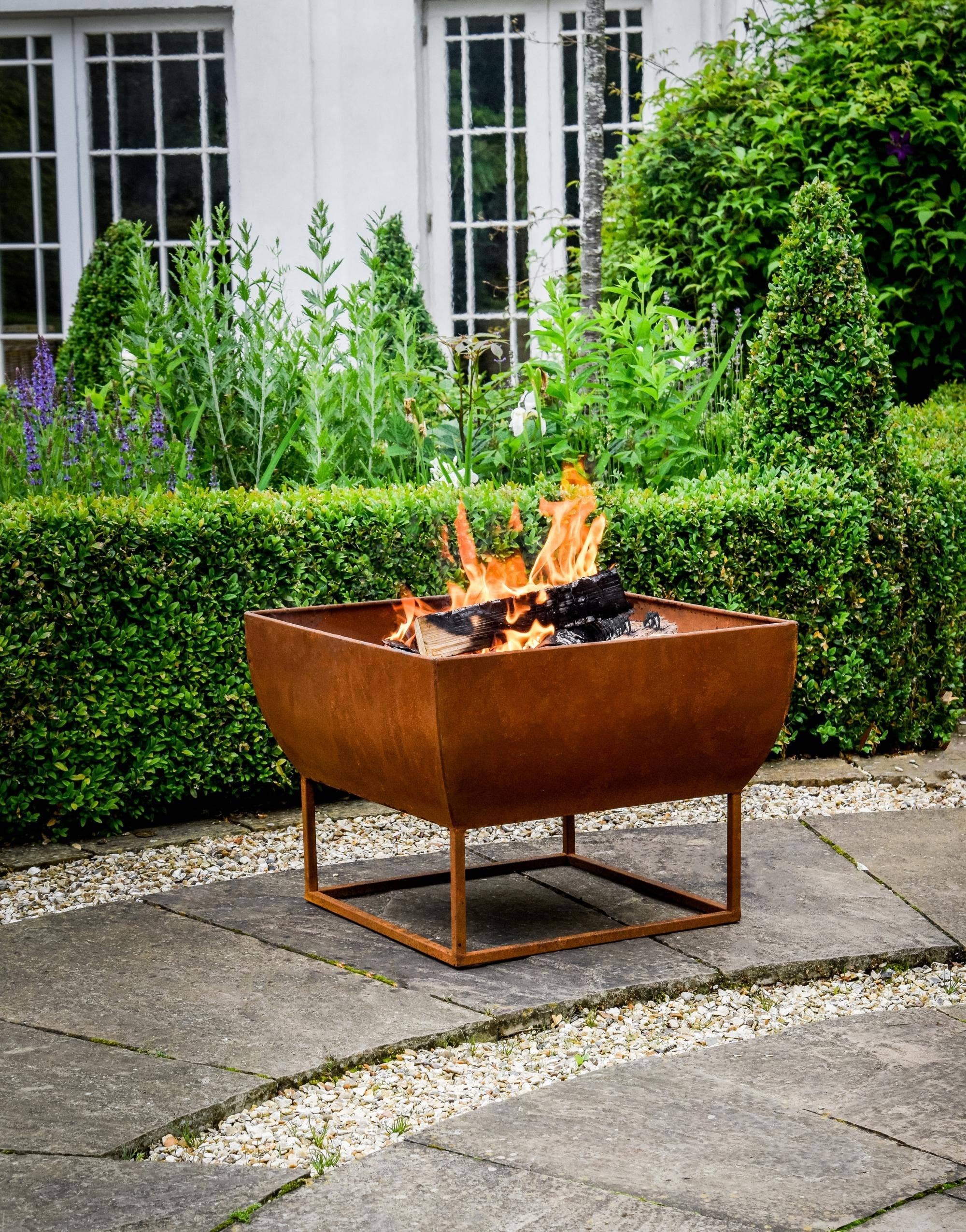 Ivyline International – Engroshandel Bålfad – Udendørs Windermere Metal Firebowl2
