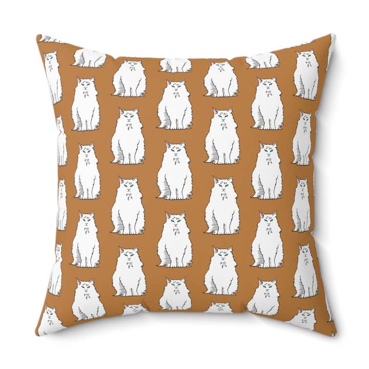 Coussin carré en polyester filé Grumpy Cat pour les amoureux des animaux de compagnie, décoration d'intérieur ou idée cadeau pour la vente par Terry Heath Art