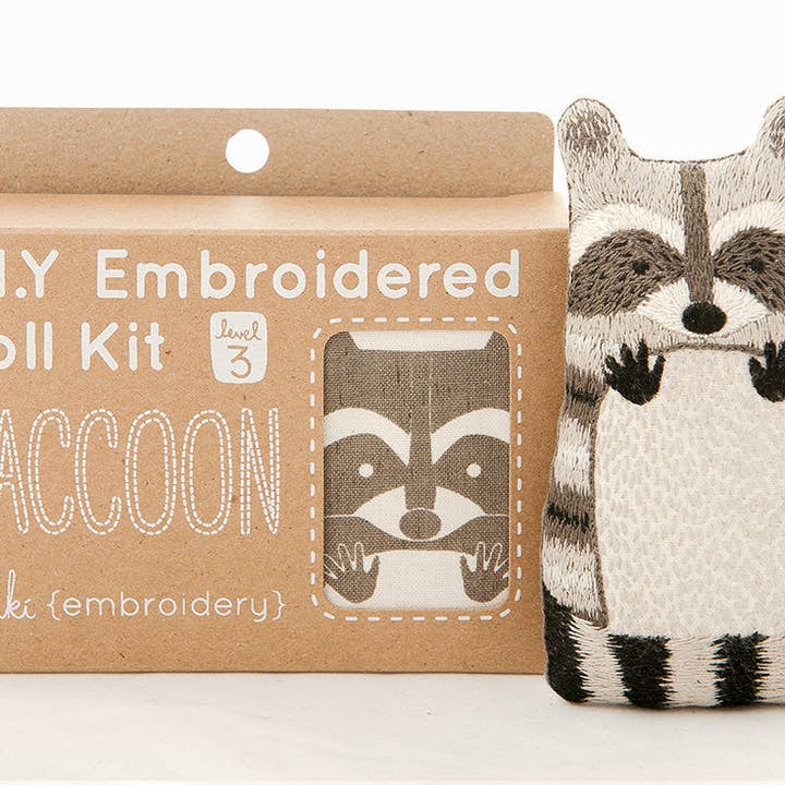 Kiriki Press - Wholesale Embroidery/Cross Stitch Supplies - Raccoon - Embroidery Kit