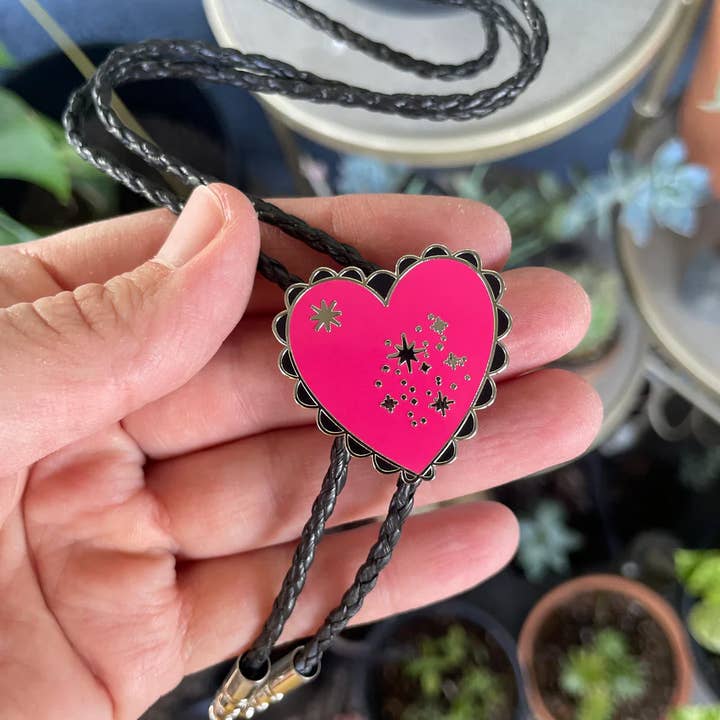 Drawings by Nicole - Wholesale Woven Necklace - Heart Shapes Bolo Tie in Red, Black or Green, unisex5
