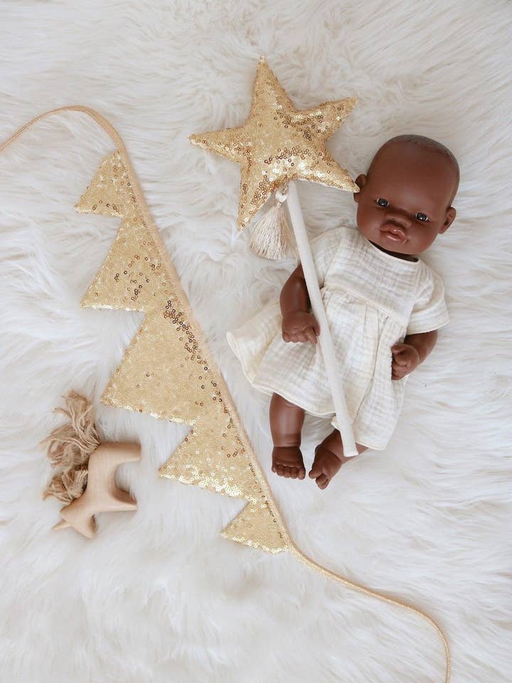 “Gold Sequins” Crown and Wand Magic Set for wholesale by Moi Mili