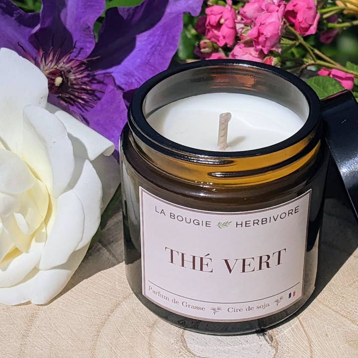 Green Tea Scented Candle with Soy Vegetable Wax 90g for wholesale by LA BOUGIE HERBIVORE