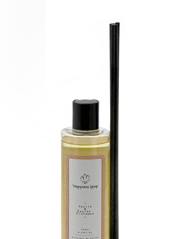 Organic Refill 250ml with rods - Vanilla & Ceylan Cinnamon for wholesale by Veremundo Home