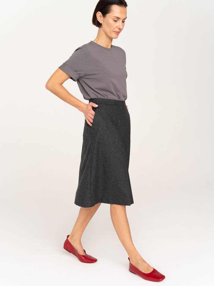 CAPSULE by Agnė Gilytė - Wholesale T-Shirt - Women's - T-shirt 'KAUAI' | premium cotton6