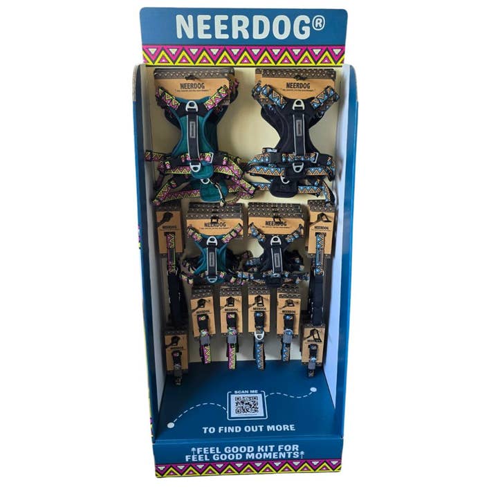 POS | FSDU | Dog Accessories Display Unit for wholesale by NEERDOG | Dog Harnesses | Dog Leads | Dog Collars | Coats